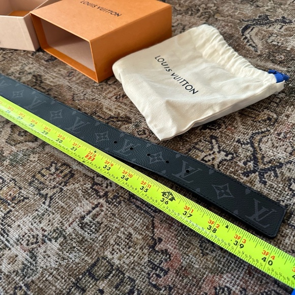 Louis Vuitton INITIALES 40MM REVERSIBLE belt unisex - Picture 4 of 5